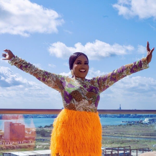 Mya mini feathered skirt
