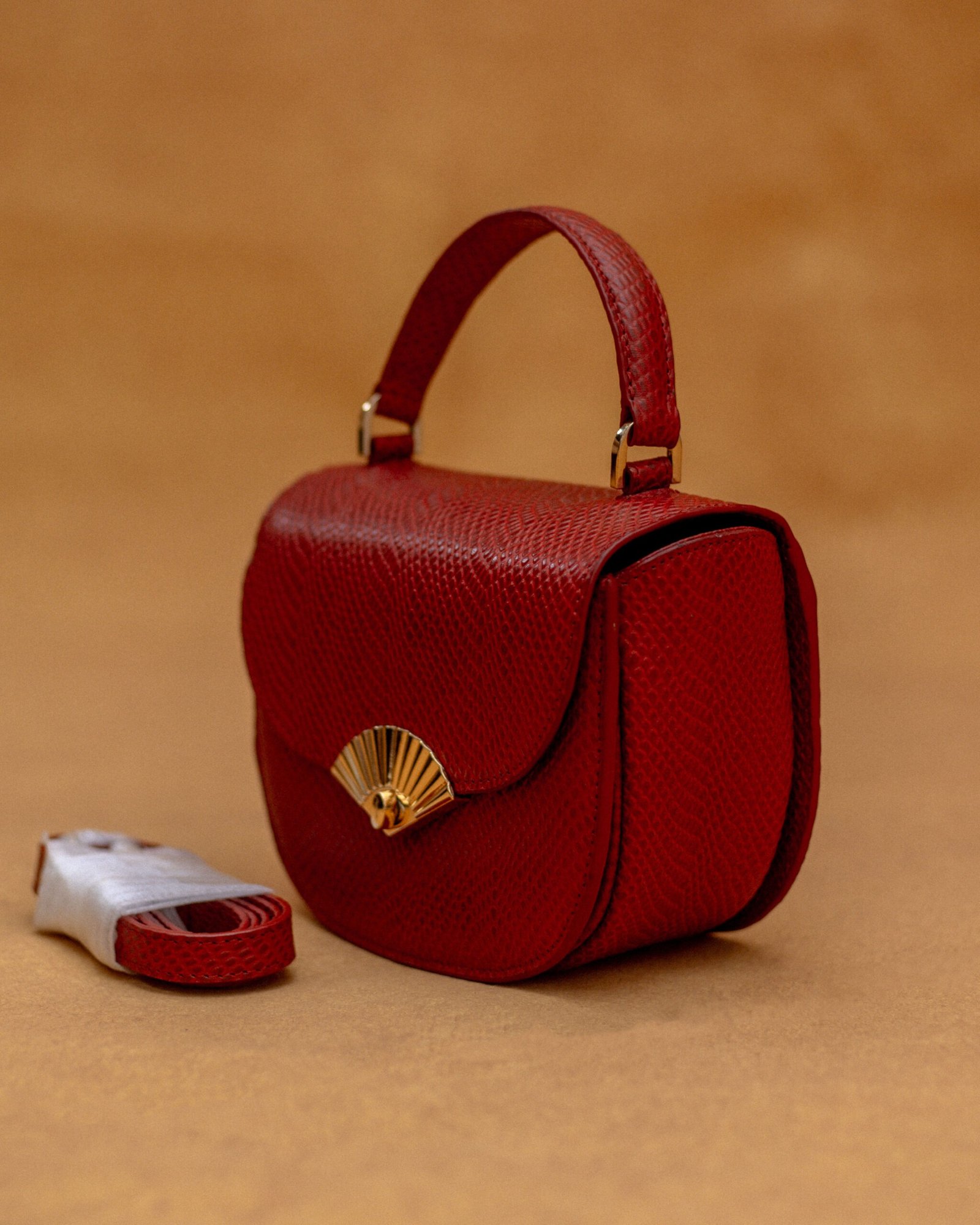 MYRACO Mini Red Bag - Image 5